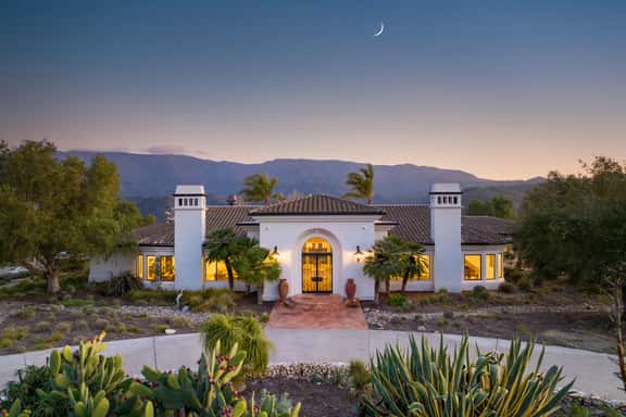 Coyote Hills Ranch and Vineyard - Image 1