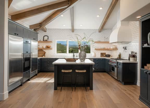 Coyote Hills Ranch and Vineyard - Image 3